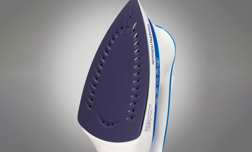 Image 3: Morphy Richards Turbo Steam Iron