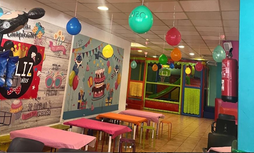 Image 2: Fiesta de cumpleaños para hasta 20 niños con juegos y chuches