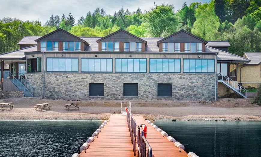 Image 9: Loch Lomond: 4* Stay with Full Scottish Breakfast and Optional Dinner