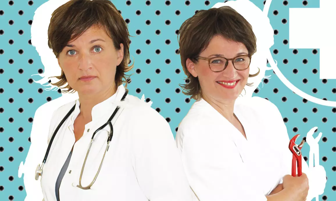 2 Tickets für das Comedy „Alle Kassen, auch Privat“  am 23.08., 01.11. & 20.12.25 in Berlin (28% sparen) - Primary Image