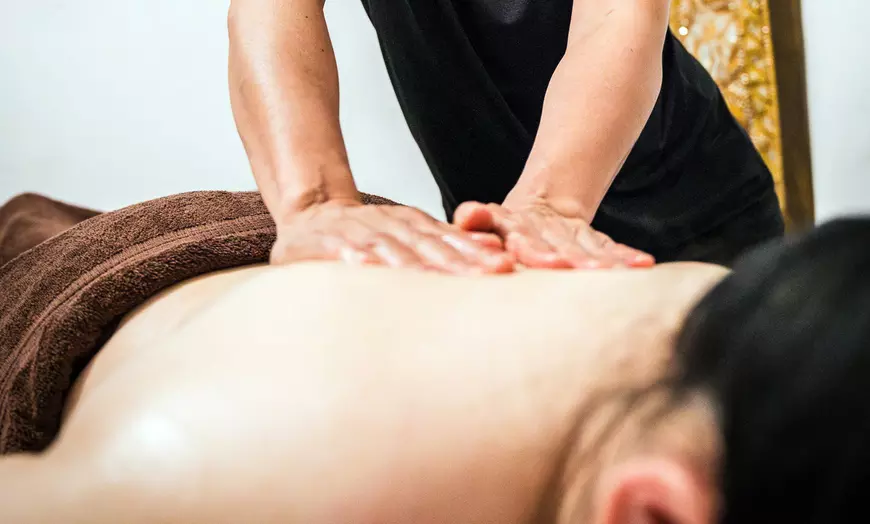 Image 2: Get 45-Minute Full-Body Deep Tissue or Relaxation Massage 