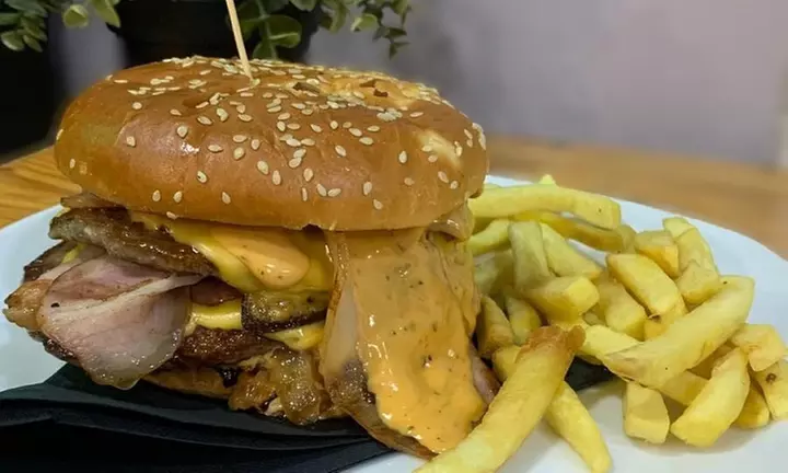 Menús hamburguesas para 2 o 4 personas
