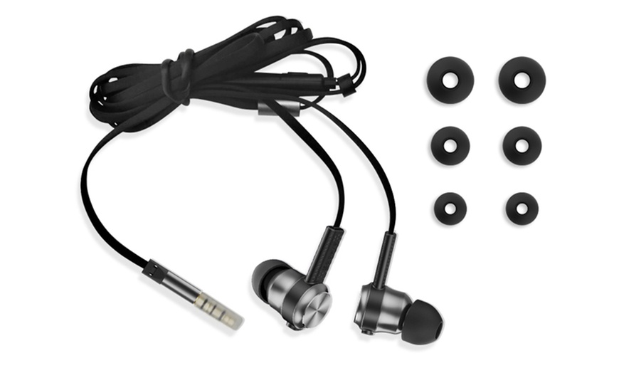 Image 4: Baseus Earphones