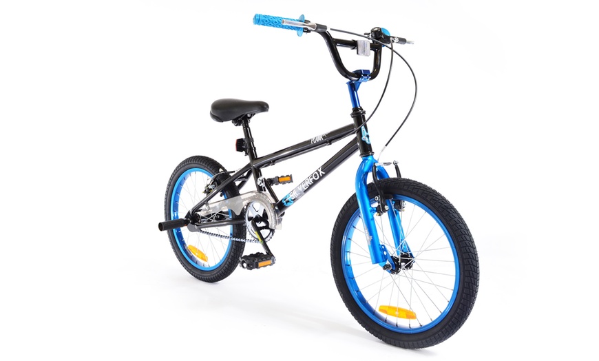 Image 2: Universal Silverfox Kids' Bicycle