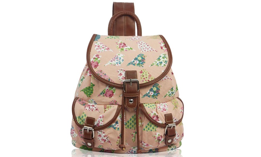 Image 7: Retro Canvas Backpack