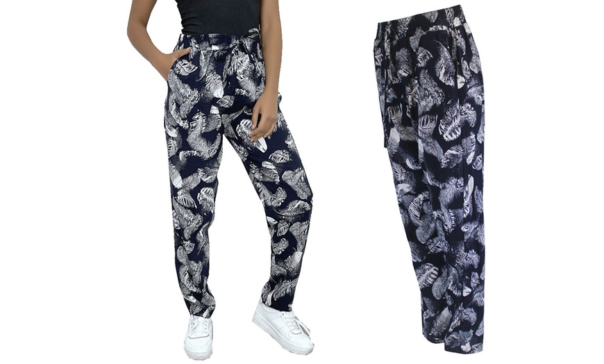 Image 18: Women's Travel Printed Cotton Trousers
