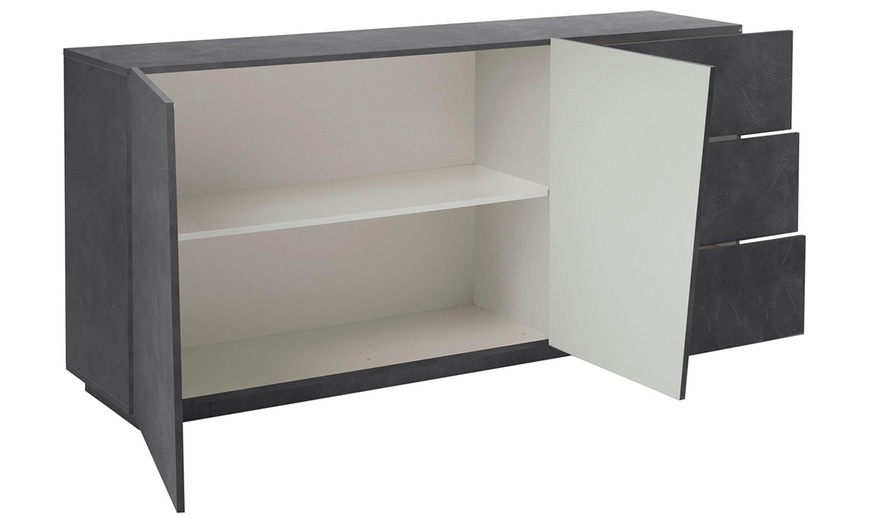 Image 39: Credenza dal design moderno