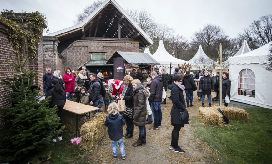 Image 6: Castle Christmas Fair tickets