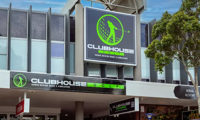 Enjoy 60-Minute Golf Simulator Bay Hire for Up to 4 People