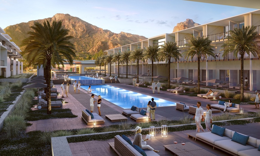 Image 13: Member Pricing: 4-star Hotel in Camelback Foothills with Pools, Golf
