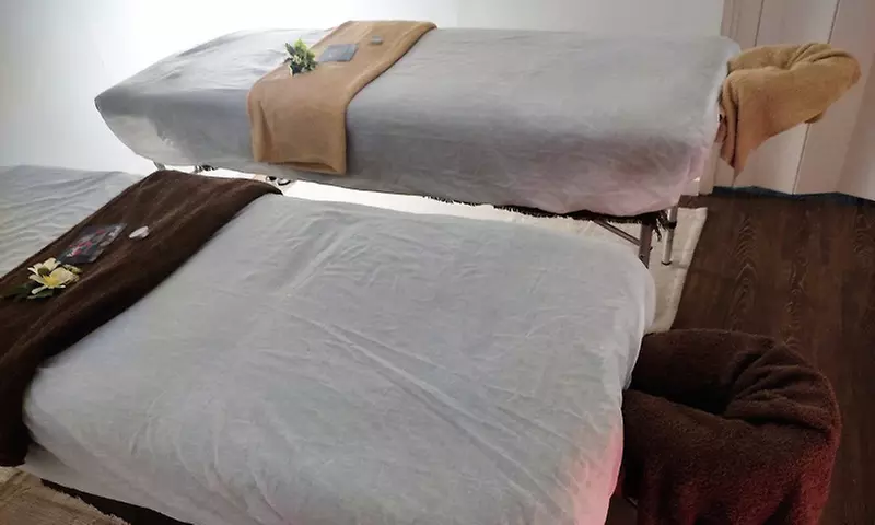 Sesión de masaje relajante con exfoliación de 30 o 60 minutos para 1