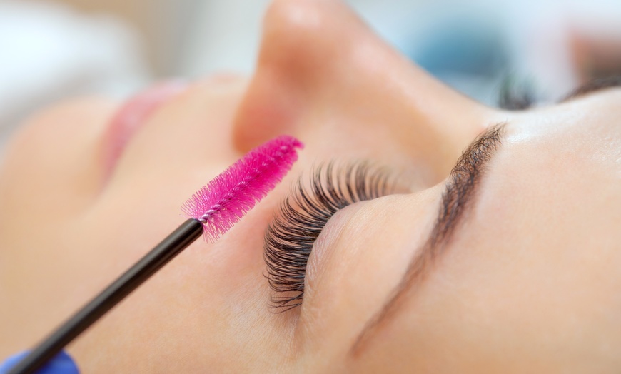 Image 1: Choice of Eyelash Extensions Or Lash Lift Set at Lash and Brow Retreat