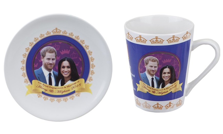 Image 8: Royal Wedding Mugs