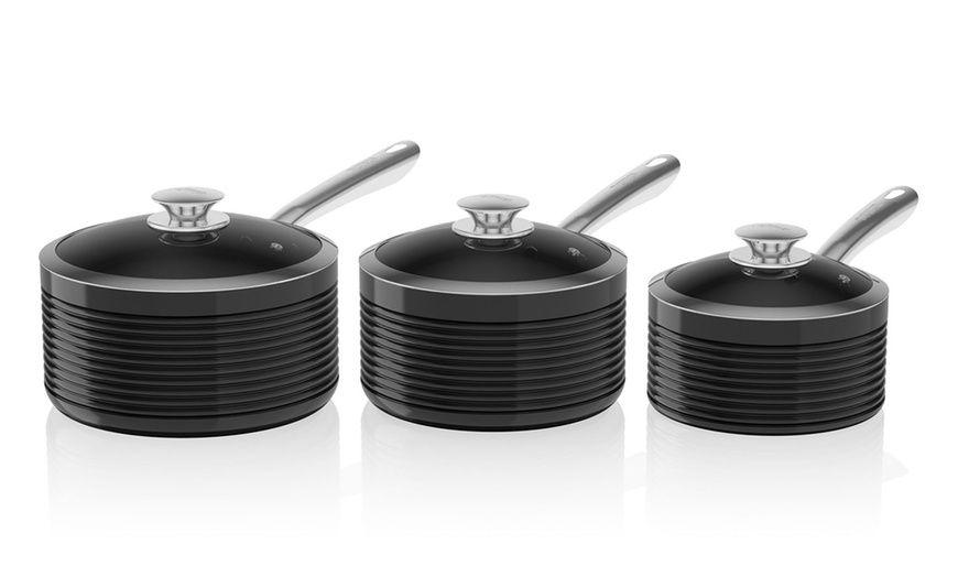 Image 3: Tower Linear 3-Piece Saucepan Set