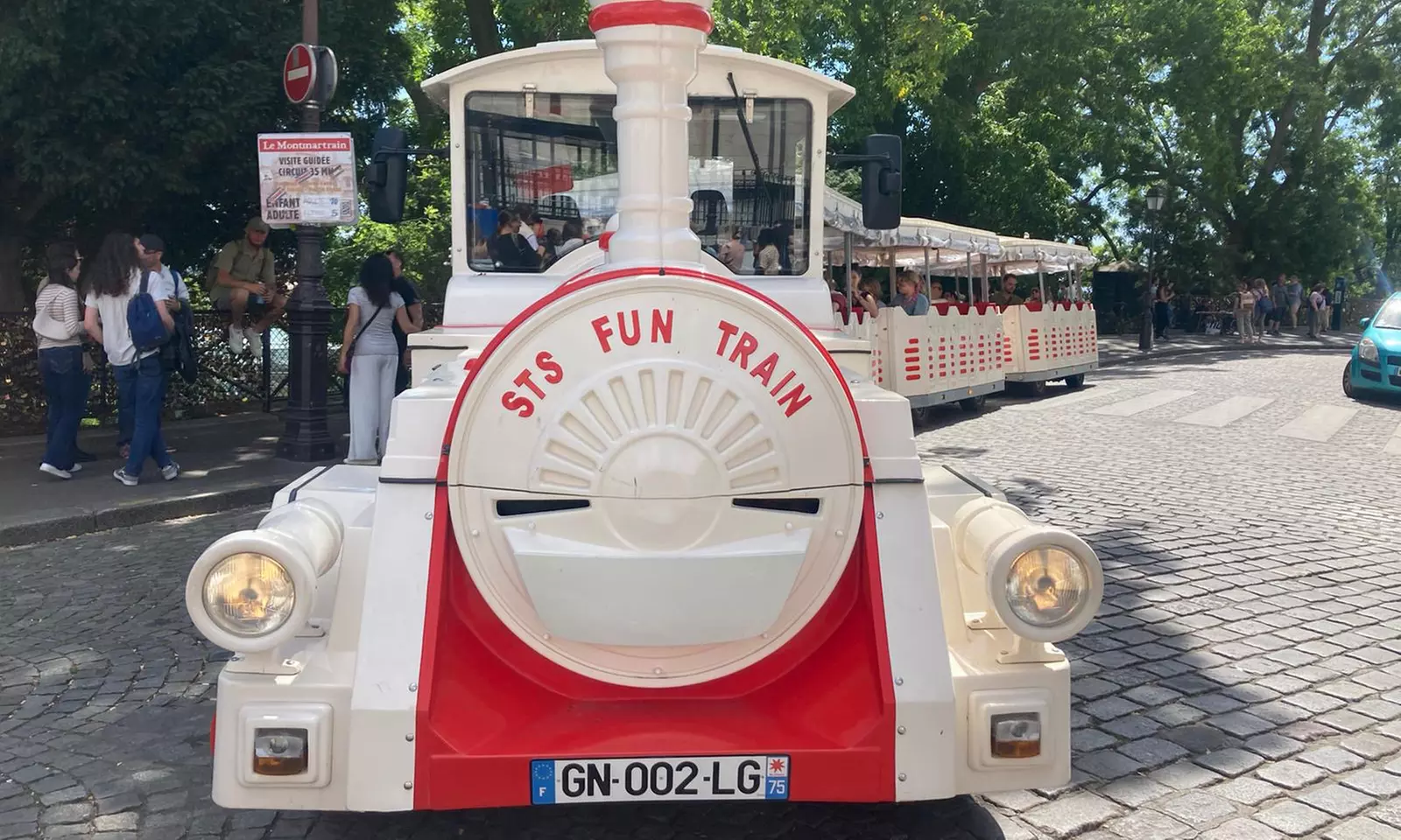Explorez Montmartre à bord du Montmartrain