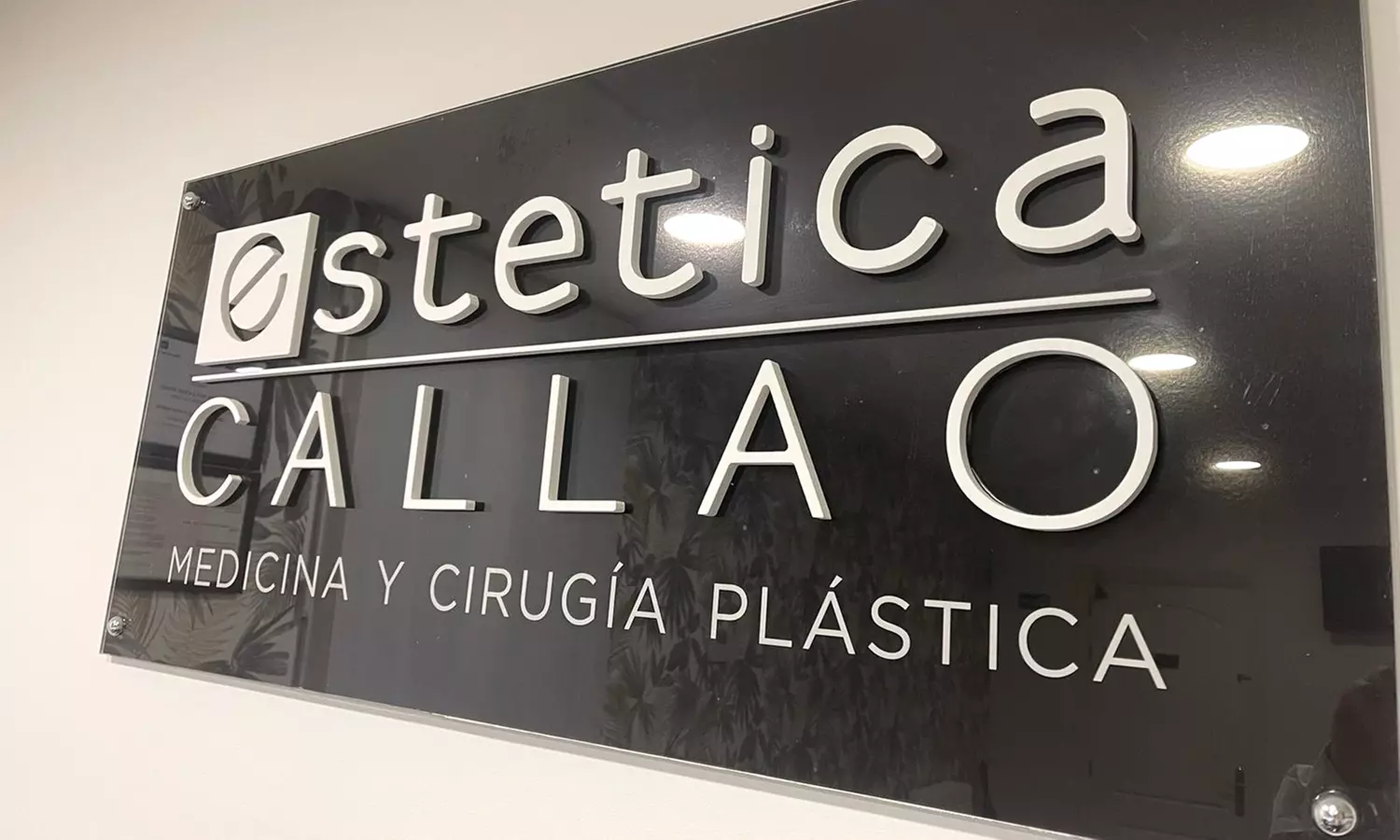 Hasta un 73% de descuento en 3 sesiones de cavitación y radiofrecuencia en Estética Callao - Second Medium