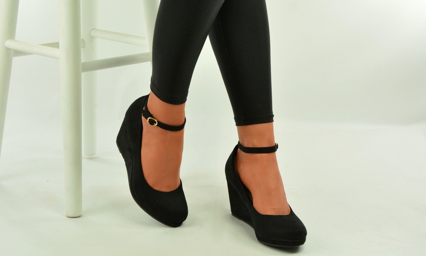 Image 3: Women's Ankle Strap Wedges