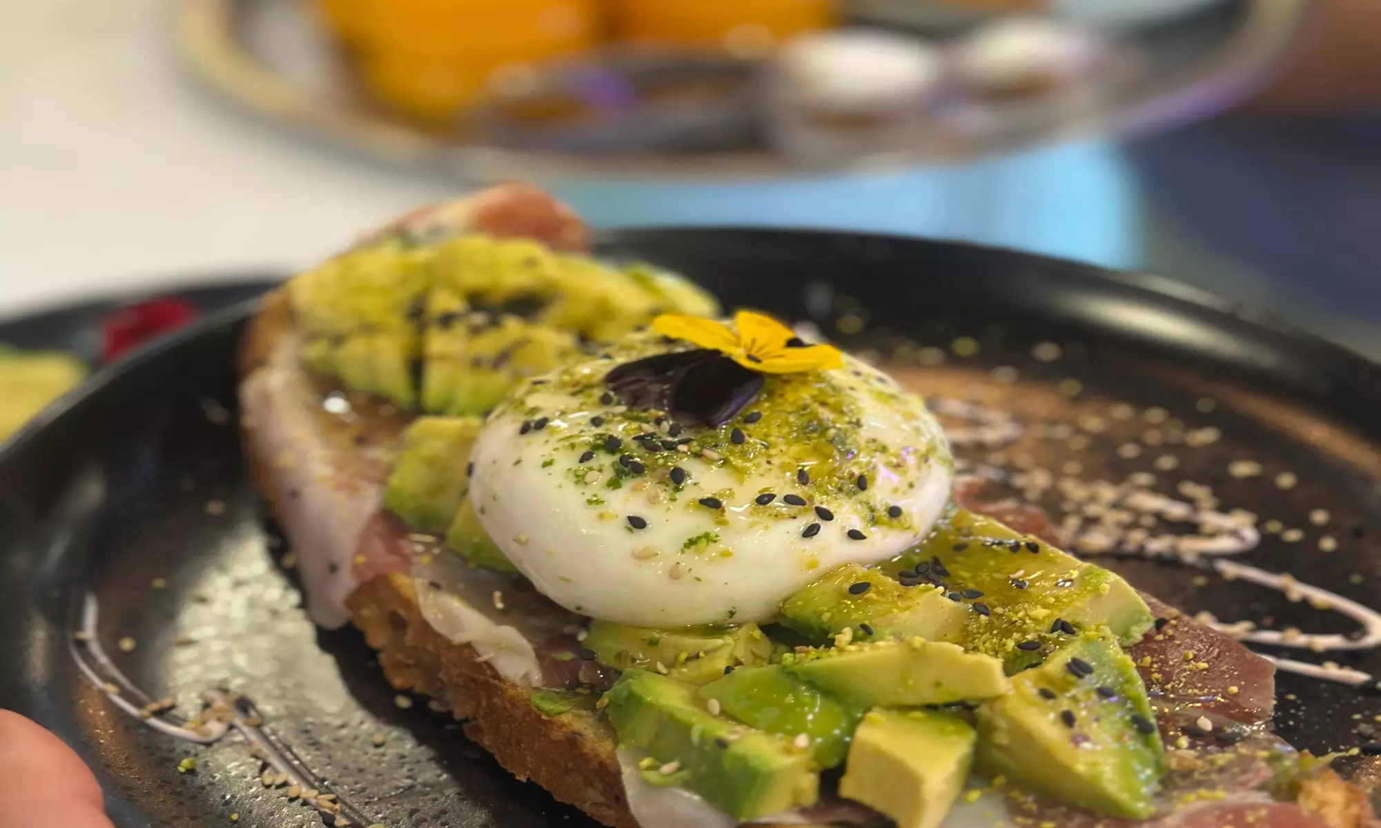 Menú internacional para 2 personas con entrante, postre y bebida