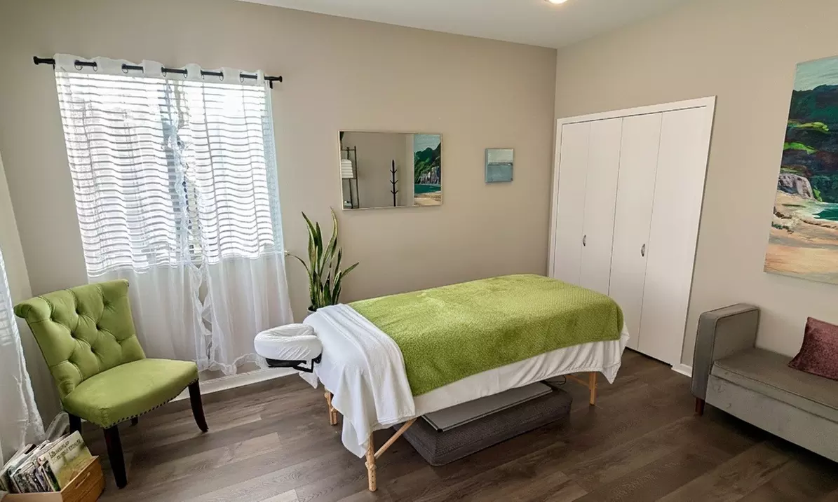 Choice of Swedish or Deep Tissue Massage + Champagne Toast