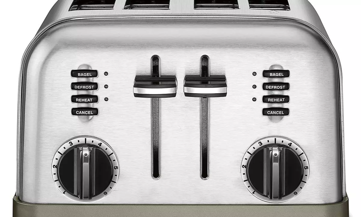 Cuisinart CPT-180 Classic 4-Slice Toaster - Second Medium