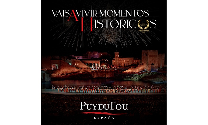 Image 1: Experiencia en Puy du Fou: entrada al parque en temporada navideña