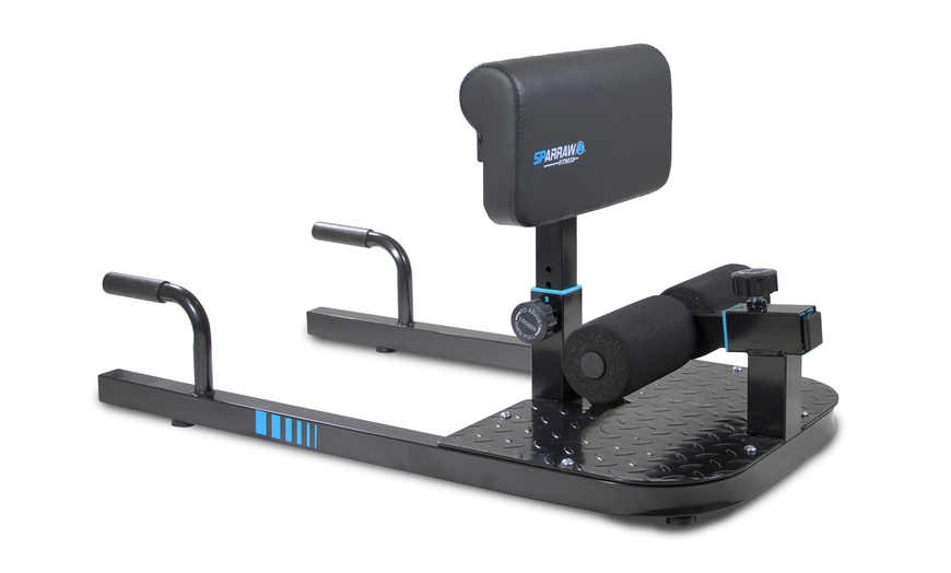 Image 7: Equipements de fitness Sparraw : machine squats, banc, vélo, rameur