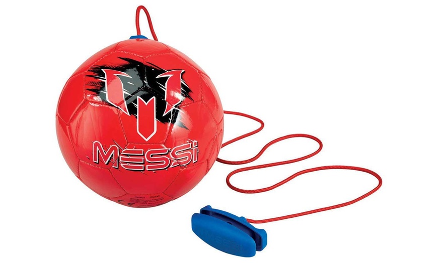 Image 4: Messi Training Balls