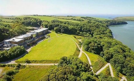 Co. Cork: 1-3 Nights for Six with Leisure