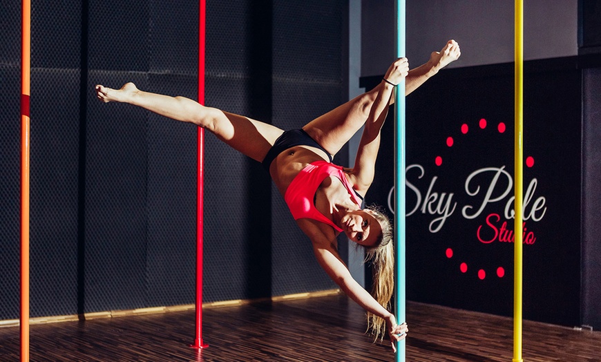 Image 1: Pole dance/fitness: Sky Pole Studio