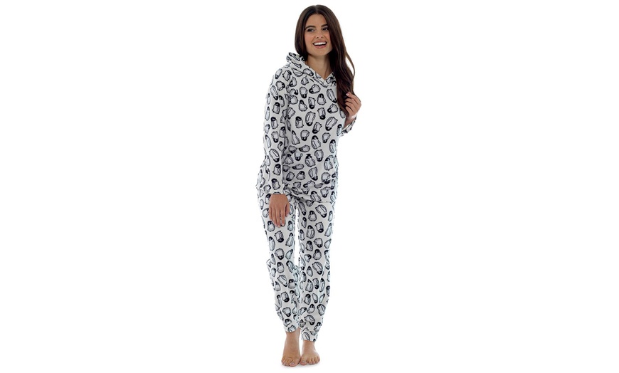 Image 3: Two-Piece Fleece Loungewear Set