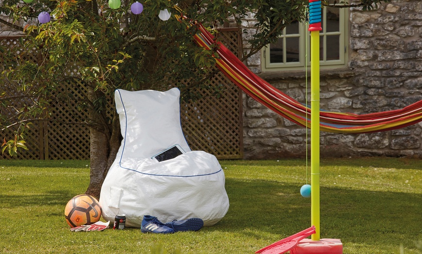 Image 3: LED Inflatable Chair and Stool