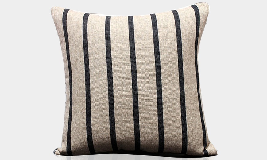 Image 10: Retro cushions 