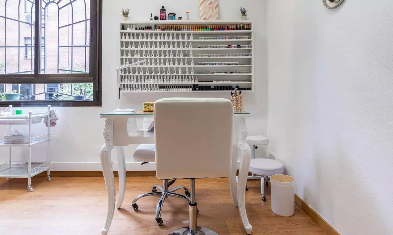 1 o 2 sesiones de hidratación de labios con dermapen para 1 persona