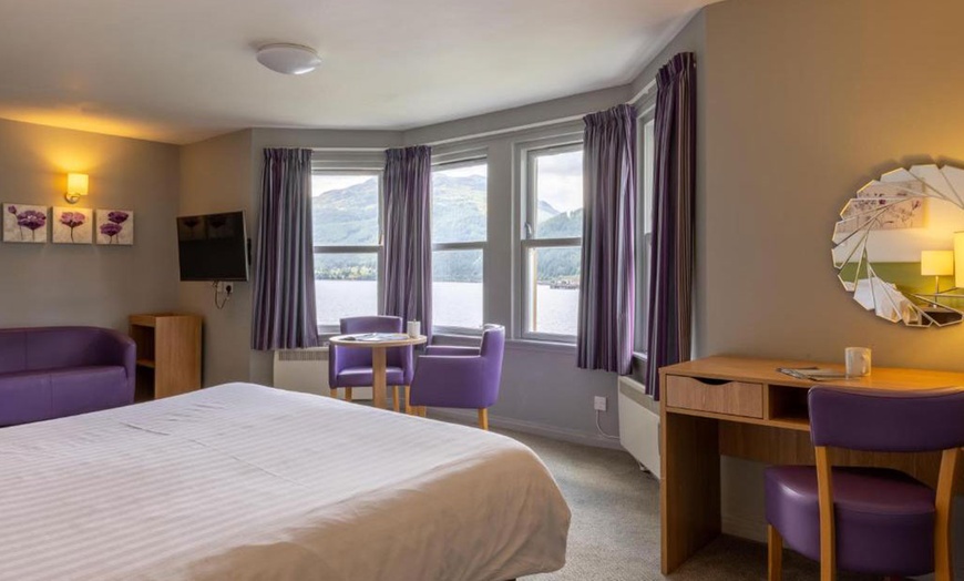 Image 3: Argyll and Bute: Standard Double Room with Breakfast