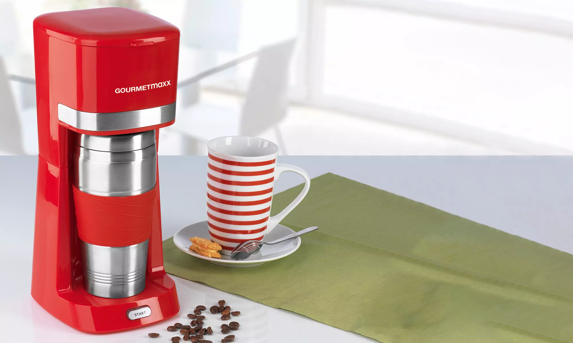 GOURMETmaxx Single-Kaffeemaschine in Rot mit Thermo- und Keramik-Becher (50% sparen*) - Primary Image