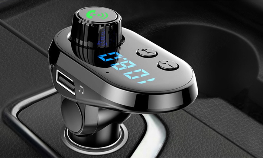 Image 8: Bluetooth FM Transmitter Car Kit