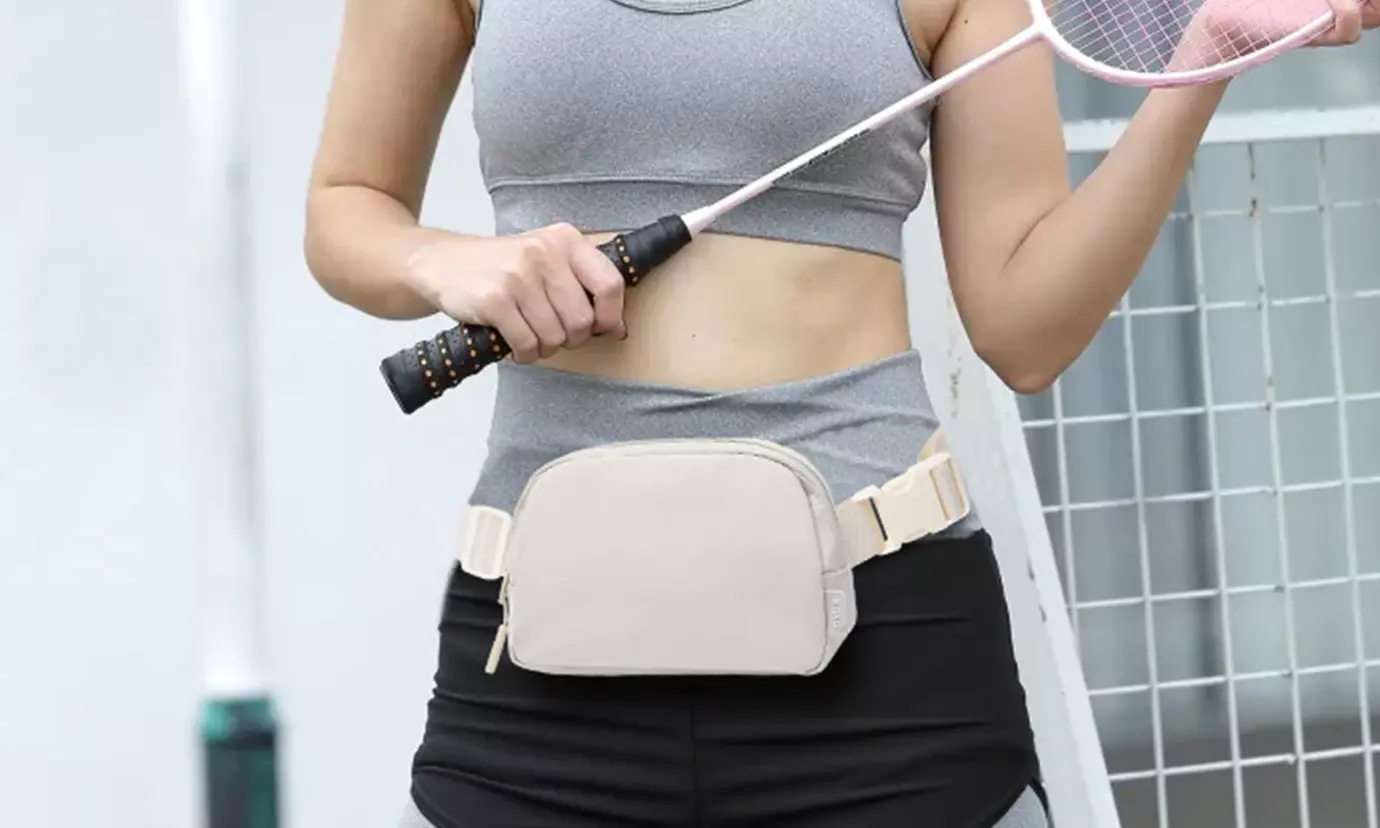 Clearance Kono Minimalist Water-Resistant Adjustable Waist Pack