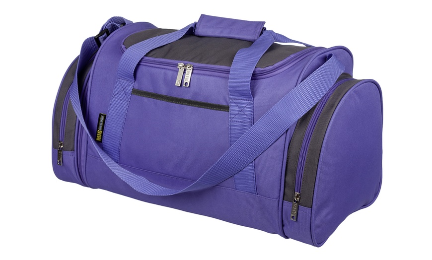 Image 6: Ladies Travel Sports Holdall Bag