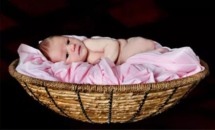 $59 for a One-Hour Photo Session and 5"x7" Print from Jill Scott Stewart Photography (Up to $190 Value) - Primary Image
