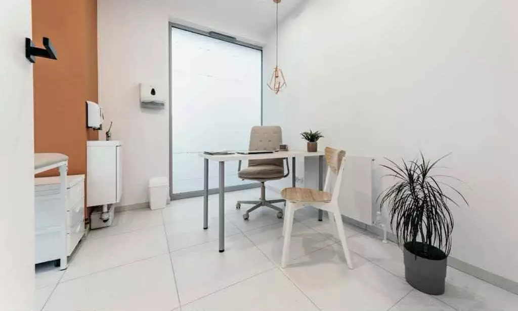 Thermolifting RF na twarz lub ujędrnianie ciała falami radiowymi