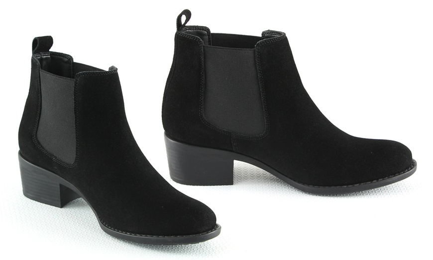 Image 12: Alain Manoukian Leather Boots