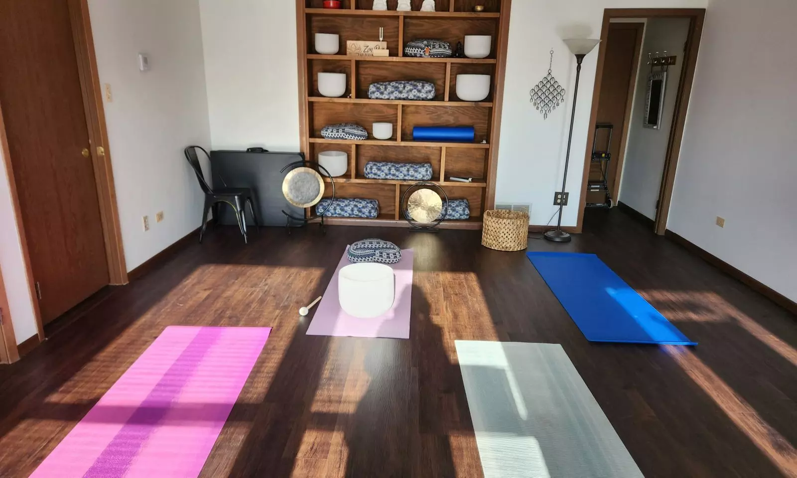 90-Minute Shiatsu Massage with Essential Oils and Warmed Bed