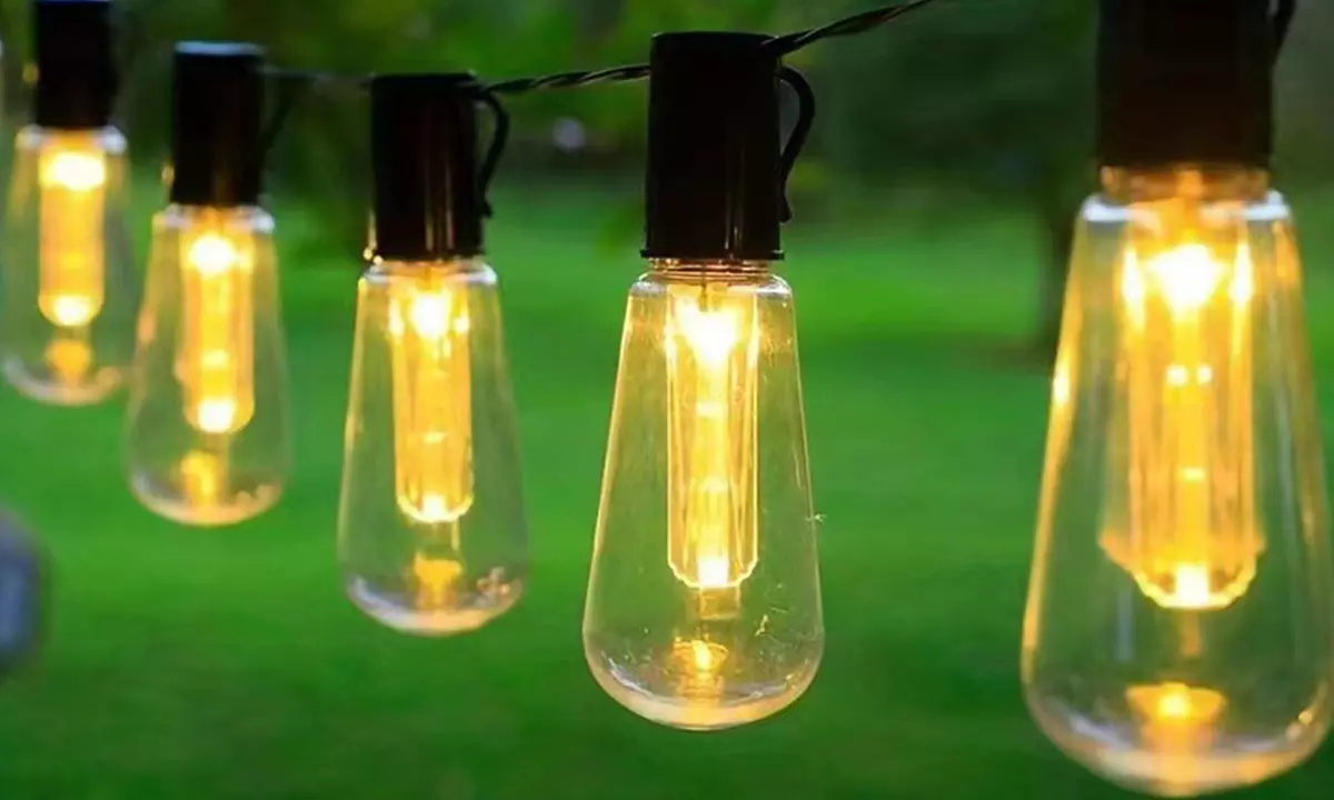 20 or 40 LED Bulbs Solar String Lights