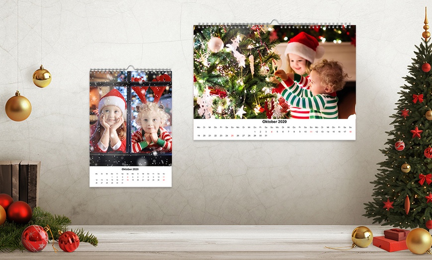 Image 1: Vos photos sur un calendrier mural