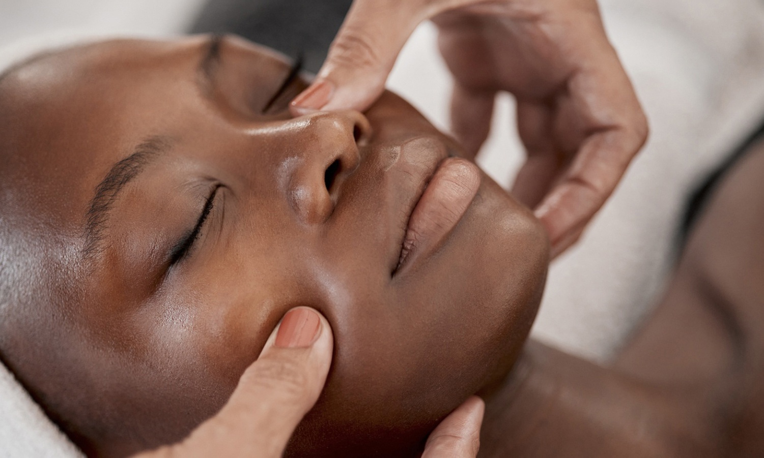 Rejuvenate with Facial Lymphatic Drainage Massage Options