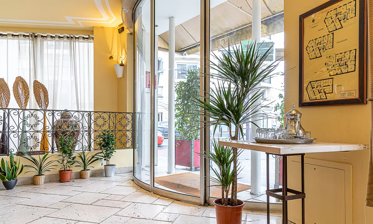 Paris: Klassisches Doppelzimmer mit Frühstück