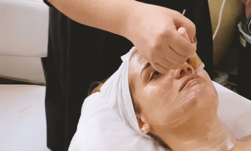 Image 3: Experience Transformative Skincare with Organic Lift Facials