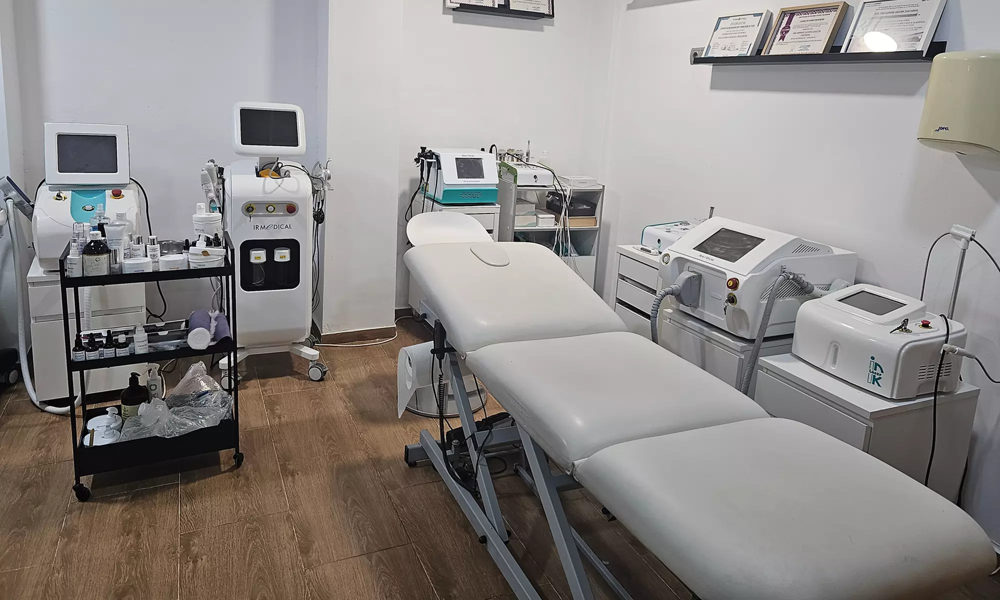 Tratamiento facial IPL en Ana Llovera Estética Avanzada