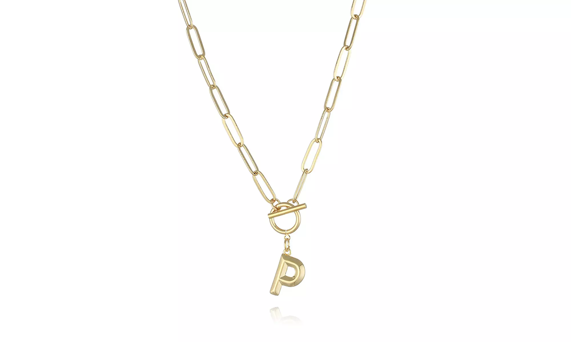 Collier avec pendentif initiale