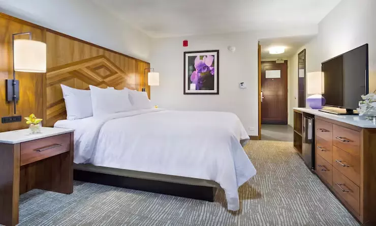 Stunning ocean views overlooking Wailua Bay!